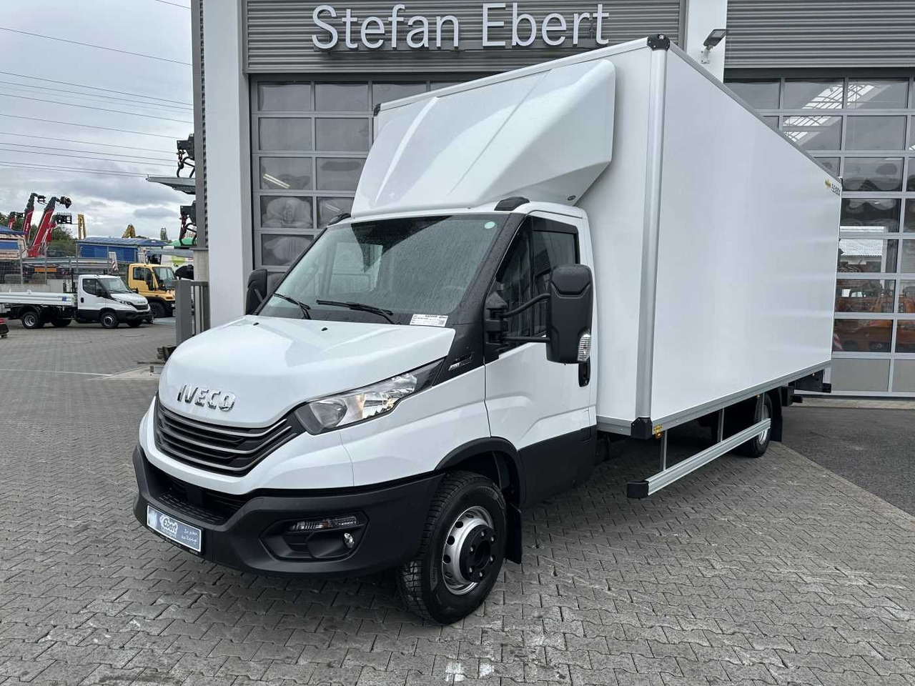 Iveco Daily 70C18 HA8 *R5.100mm*LBW*Luft*Automatik* - Фургон с закрытым кузовом: фото 1 Iveco Daily 70C18 HA8 *R5.100mm*LBW*Luft*Automatik* - Фургон с закрытым кузовом: фото 1