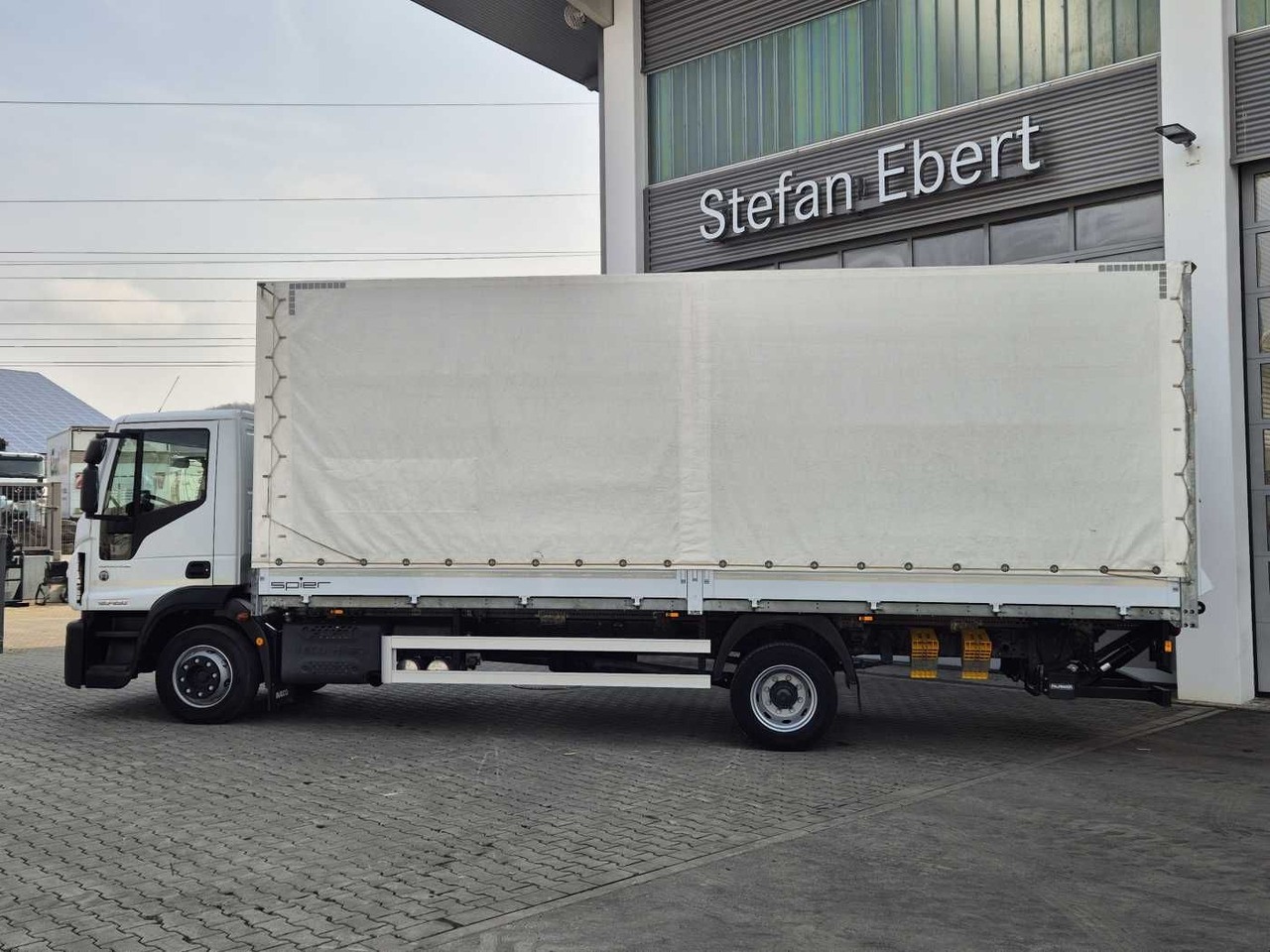 Iveco Eurocargo ML120E25 LBW 1.500kg Klima 3 Sitze - Тентованный грузовик: фото 5 Iveco Eurocargo ML120E25 LBW 1.500kg Klima 3 Sitze - Тентованный грузовик: фото 5