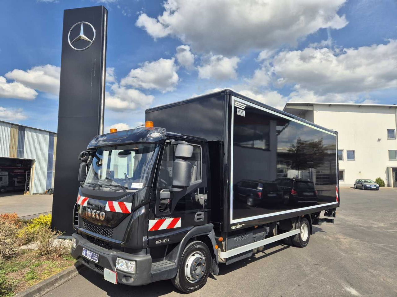 Iveco Eurocargo ML80E21/P LBW Bär 1.500kg 2x AHK - Фургон с закрытым кузовом: фото 1 Iveco Eurocargo ML80E21/P LBW Bär 1.500kg 2x AHK - Фургон с закрытым кузовом: фото 1