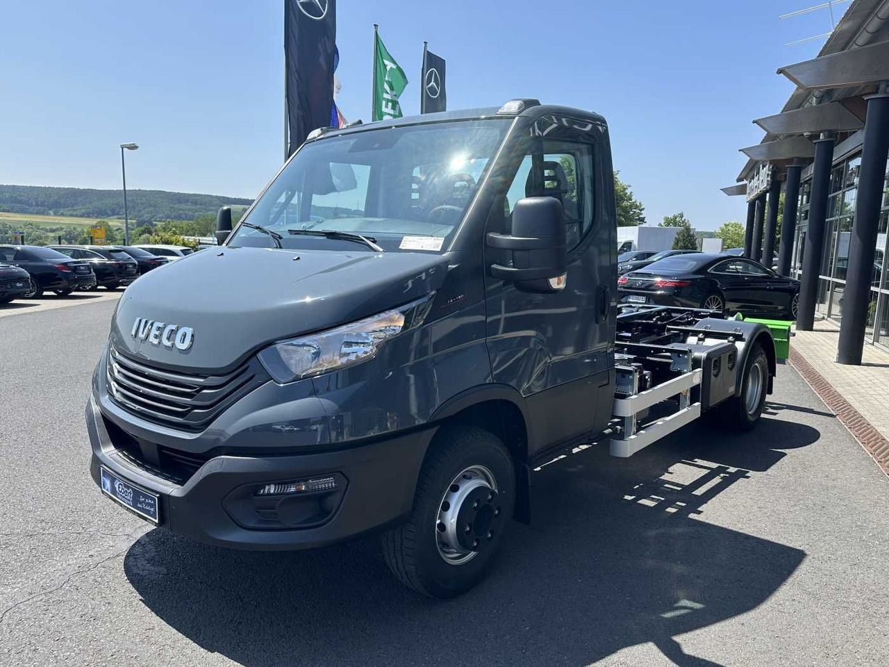 Iveco Daily 70C18 H 3.0L *R3.750mm*AHK*Luft*Sperre* - Коммерческий автомобиль: фото 3 Iveco Daily 70C18 H 3.0L *R3.750mm*AHK*Luft*Sperre* - Коммерческий автомобиль: фото 3