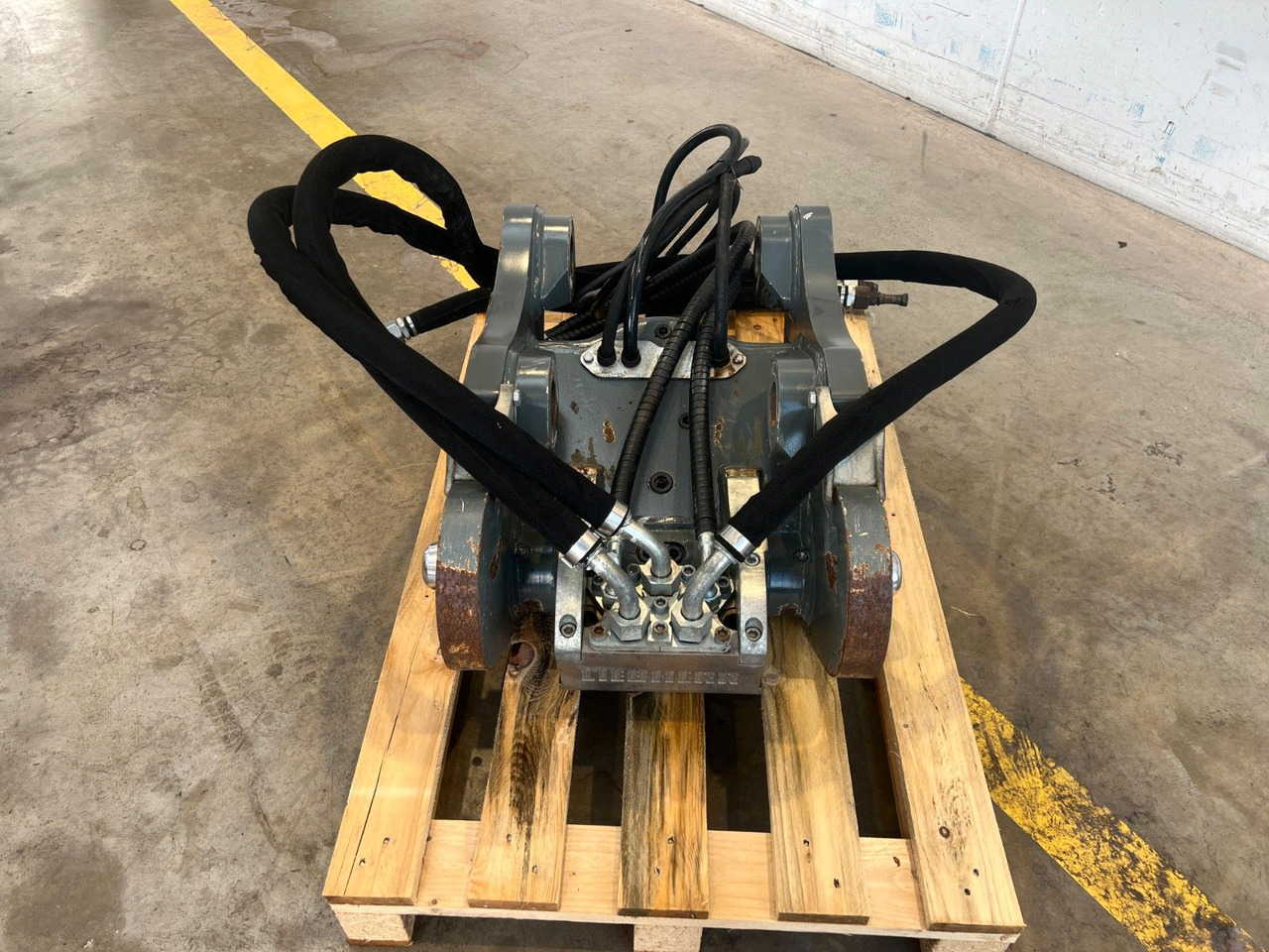 Liebherr SW48 Likufix Schnellwechsler / 2018 - Сцепное устройство: фото 2 Liebherr SW48 Likufix Schnellwechsler / 2018 - Сцепное устройство: фото 2