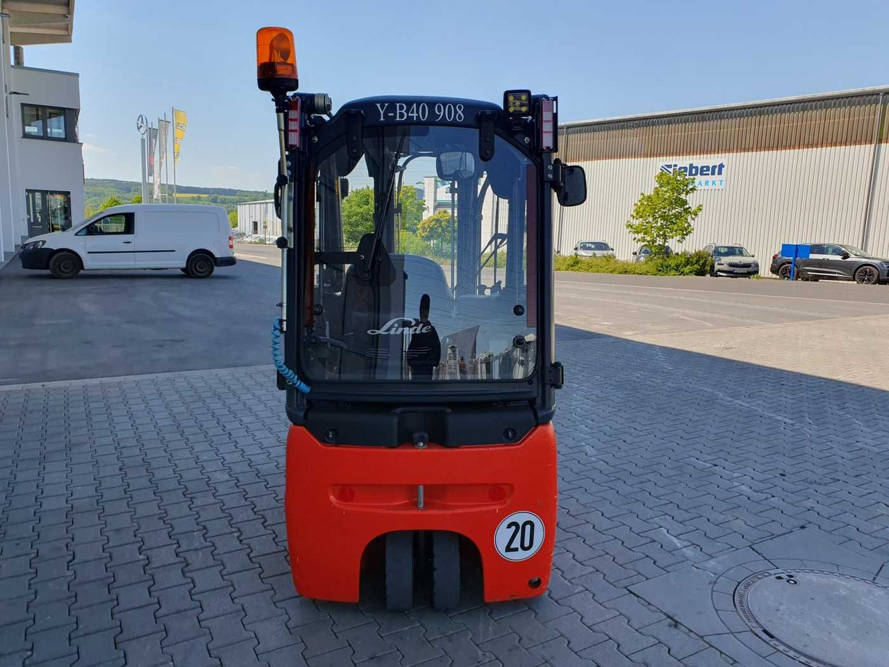 Linde E14 - 01 / Triplex: 4.10m! / SS / nur 1.003h! - Электропогрузчик: фото 5 Linde E14 - 01 / Triplex: 4.10m! / SS / nur 1.003h! - Электропогрузчик: фото 5