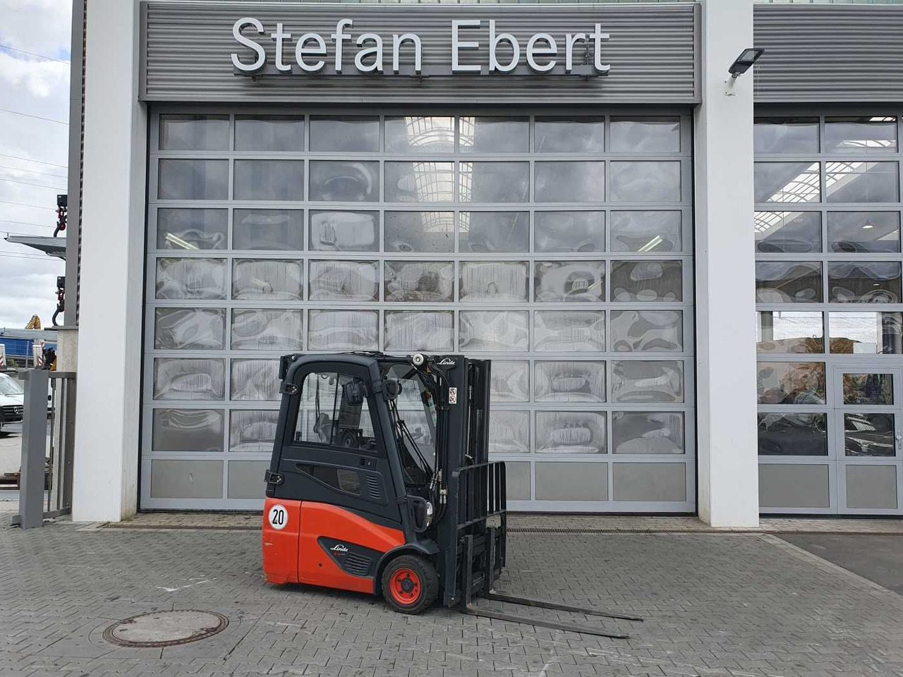 Linde E14 - 02 / Triplex: 4.00m! / SS / nur 1.777h! - Электропогрузчик: фото 1 Linde E14 - 02 / Triplex: 4.00m! / SS / nur 1.777h! - Электропогрузчик: фото 1
