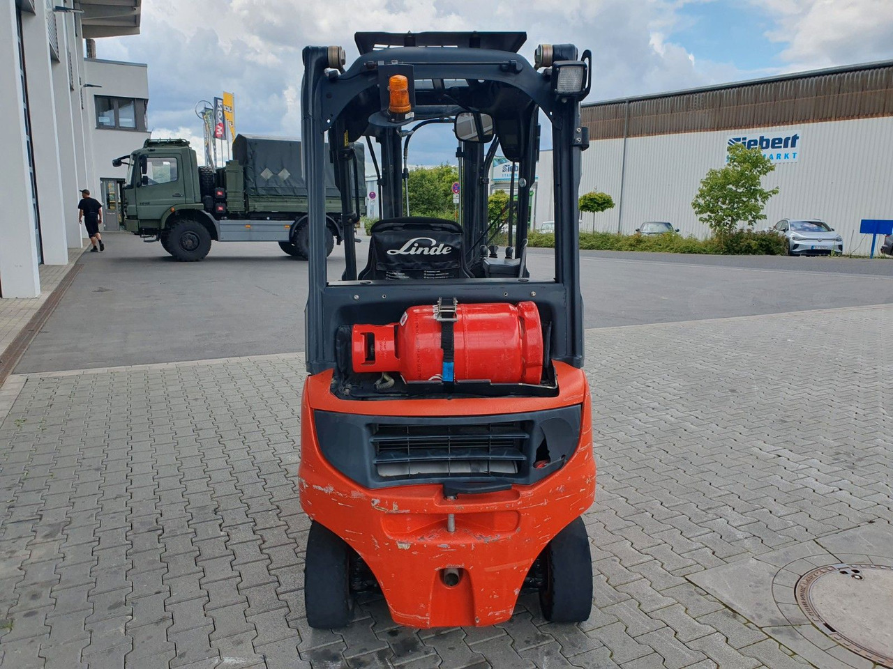 Linde H16 T-01 / 4,6m / nur: 3.260h / Gas / SS - Вилочный погрузчик: фото 5 Linde H16 T-01 / 4,6m / nur: 3.260h / Gas / SS - Вилочный погрузчик: фото 5