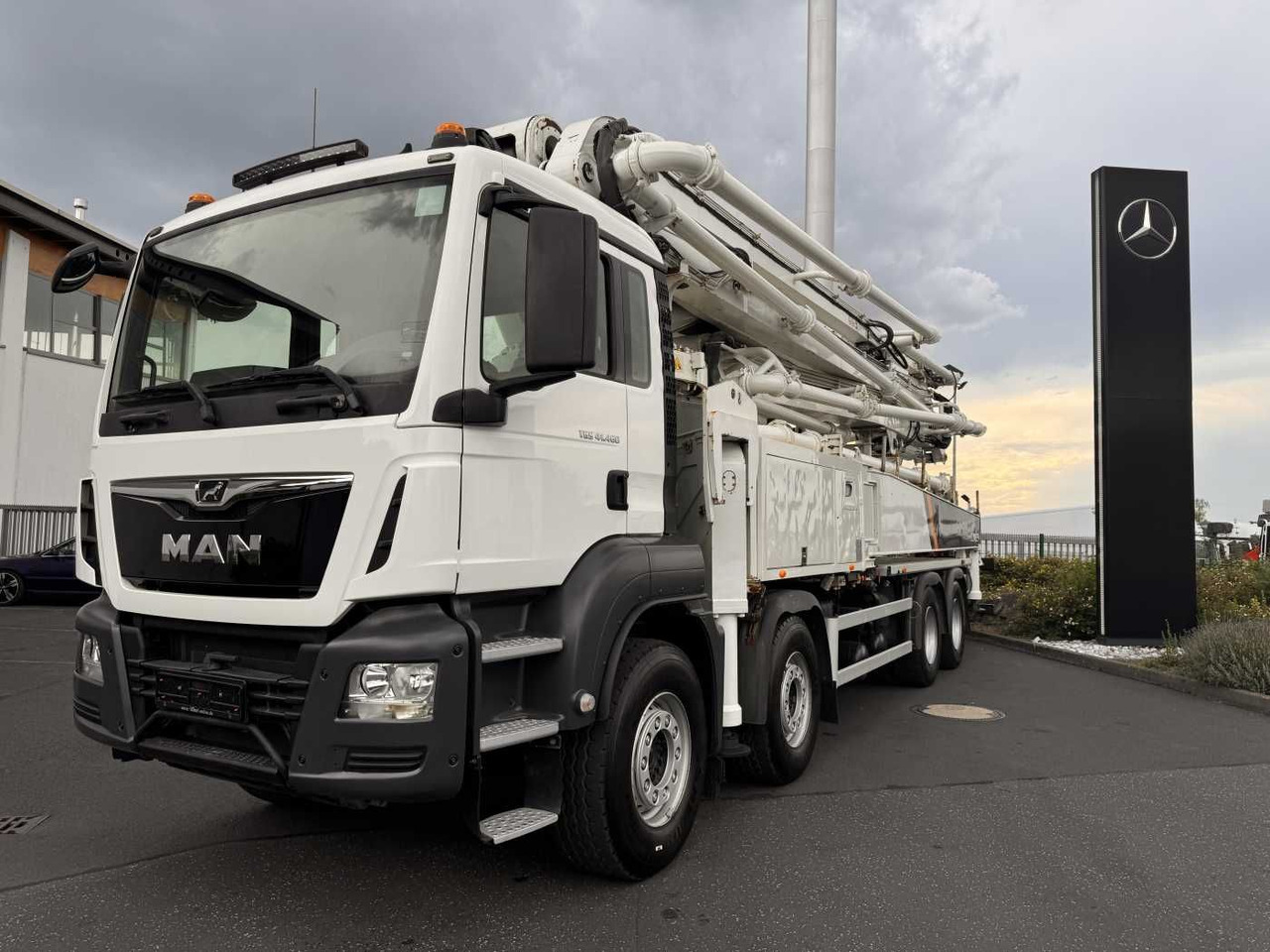 MAN TGS 41.460 8x4 BB Cifa K49 Classic 2x Funk - Автобетононасос: фото 2 MAN TGS 41.460 8x4 BB Cifa K49 Classic 2x Funk - Автобетононасос: фото 2