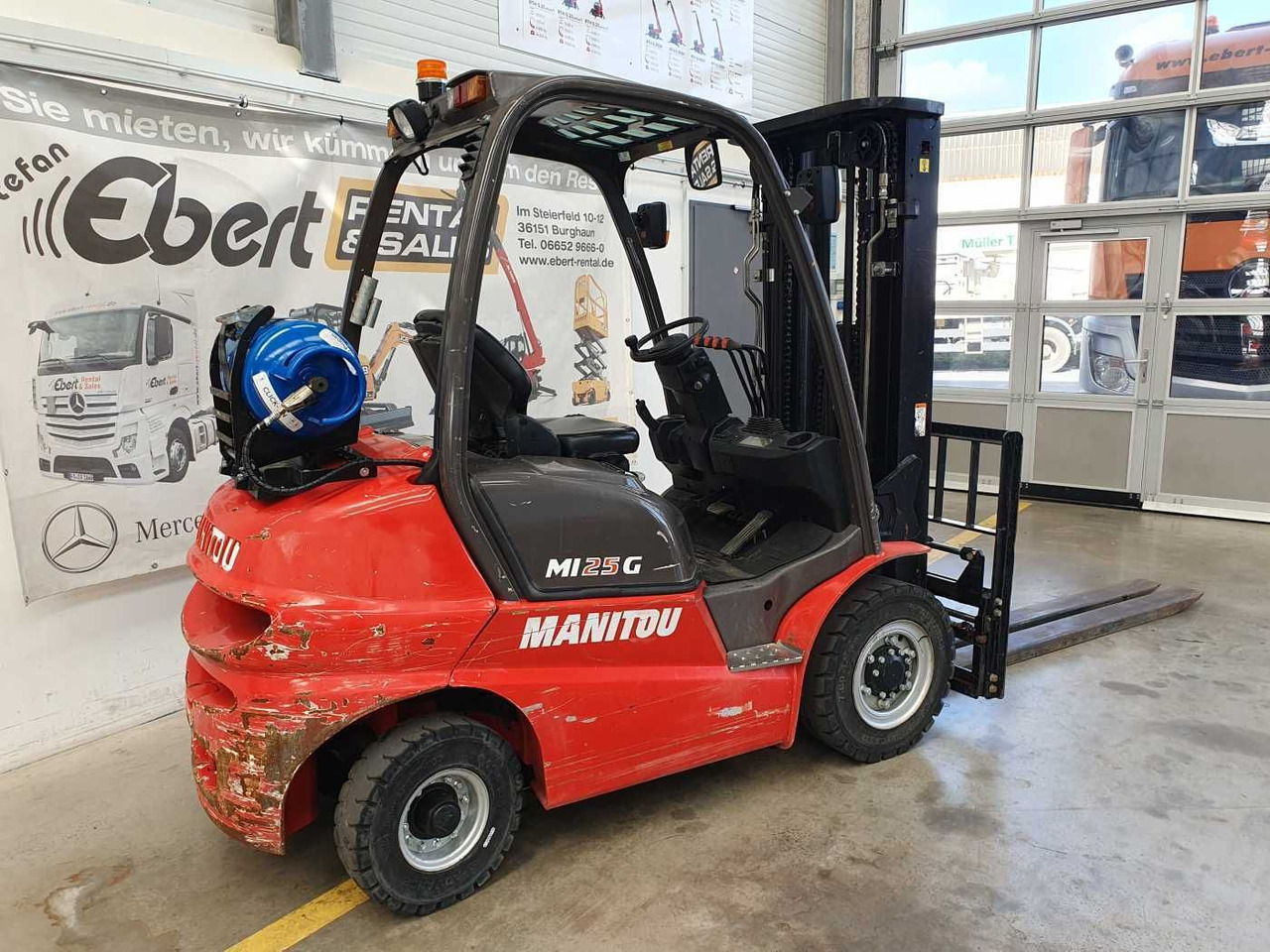 Новый Вилочный погрузчик Manitou MI 25 G / Triplex: 4.70m / nur 1.976h! / SS: фото 8
