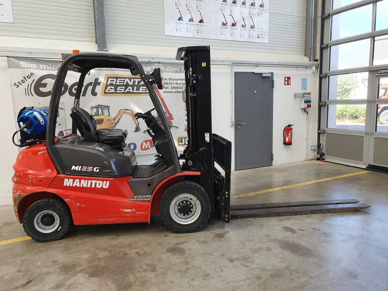 Новый Вилочный погрузчик Manitou MI 25 G / Triplex: 4.70m / nur 1.976h! / SS: фото 7