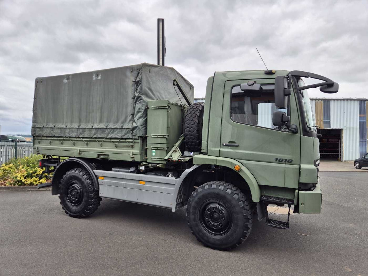 Mercedes-Benz Atego 1018 A 4x4 Singlebereifung 6 Stück vorh. - Тентованный грузовик: фото 5 Mercedes-Benz Atego 1018 A 4x4 Singlebereifung 6 Stück vorh. - Тентованный грузовик: фото 5