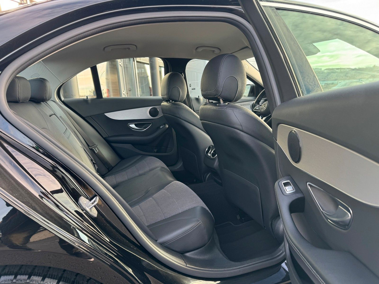 Mercedes-Benz C 200 C Limousine+Avantgarde+AHK+RFK+TotW в лизинг Mercedes-Benz C 200 C Limousine+Avantgarde+AHK+RFK+TotW: фото 7