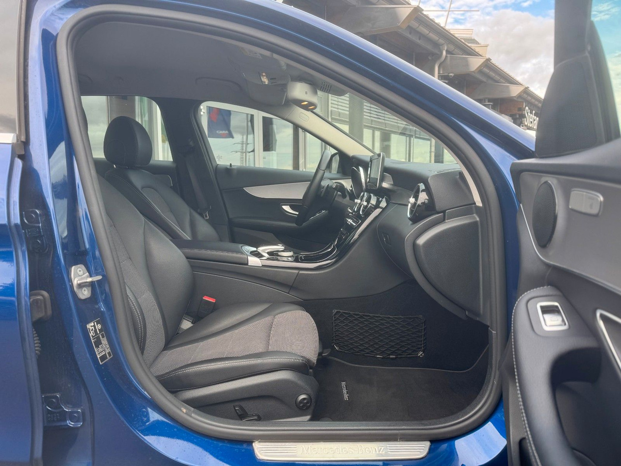 Универсал Mercedes-Benz C 300 T Avantgarde+Ambiente+LED+IHC+SpiegelP: фото 6