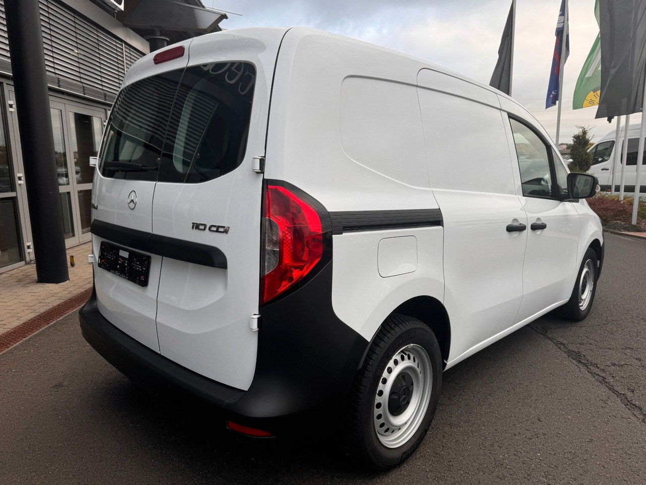 Mercedes-Benz Citan Kasten 110 CDI Klima PARKTRONIC - Цельнометаллический фургон: фото 4 Mercedes-Benz Citan Kasten 110 CDI Klima PARKTRONIC - Цельнометаллический фургон: фото 4