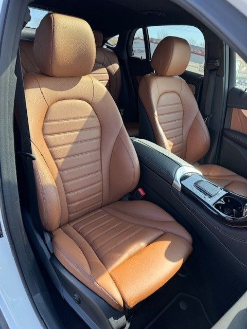 Mercedes-Benz GLC 43 AMG Coupe AirM+Memory+RFK+ SPUR+TOTW+ESD - Легковой автомобиль: фото 1 Mercedes-Benz GLC 43 AMG Coupe AirM+Memory+RFK+ SPUR+TOTW+ESD - Легковой автомобиль: фото 1