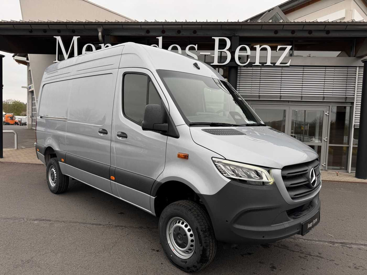 Mercedes-Benz Sprinter 319 CDI 4x4 3665 Klima Standheiz AHK - Цельнометаллический фургон: фото 1 Mercedes-Benz Sprinter 319 CDI 4x4 3665 Klima Standheiz AHK - Цельнометаллический фургон: фото 1