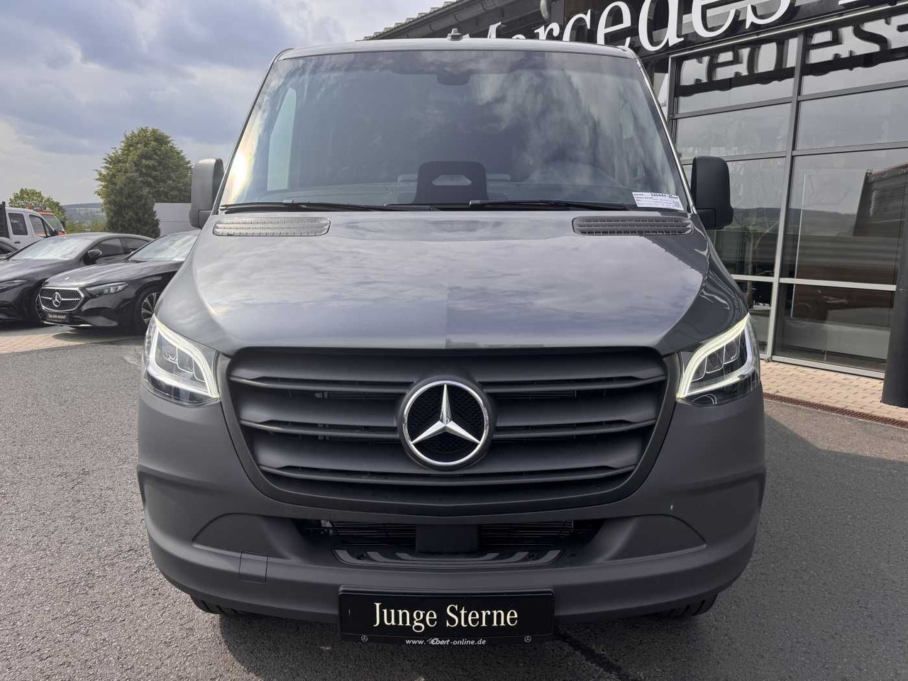 Mercedes-Benz Sprinter 319 CDI 4x4 DoKa AHK3,5 Klima Kamera - Тентованный фургон, Грузопассажирский фургон: фото 2 Mercedes-Benz Sprinter 319 CDI 4x4 DoKa AHK3,5 Klima Kamera - Тентованный фургон, Грузопассажирский фургон: фото 2