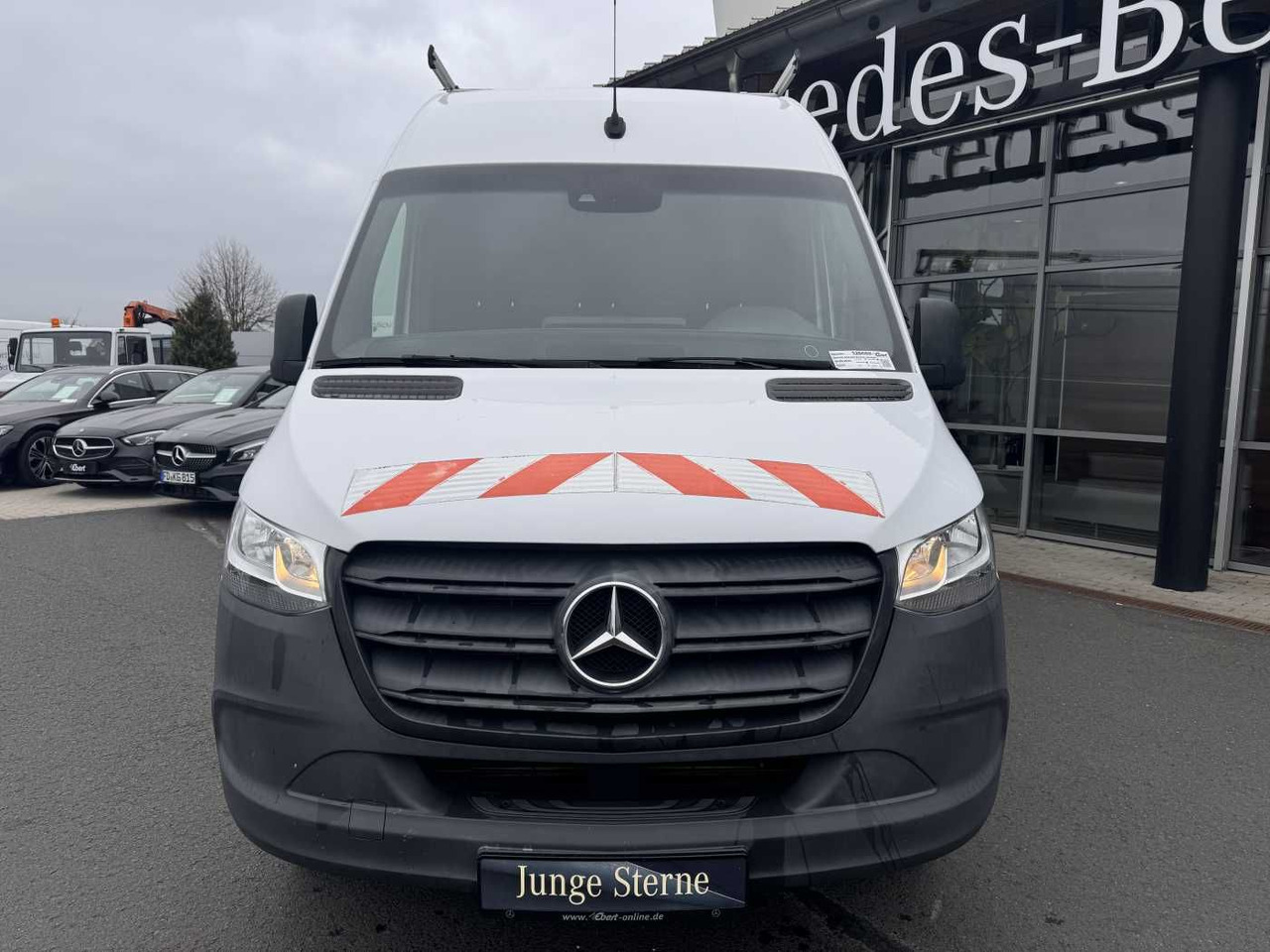 Mercedes-Benz Sprinter 516 CDI Werkstatt/Regal AHK3,5to Klima - Цельнометаллический фургон: фото 2 Mercedes-Benz Sprinter 516 CDI Werkstatt/Regal AHK3,5to Klima - Цельнометаллический фургон: фото 2