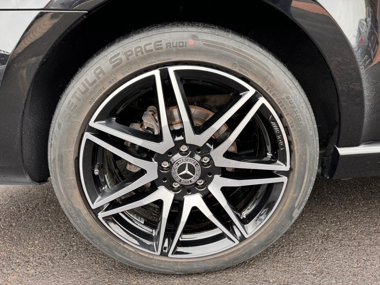 Mercedes-Benz V 300 4MATIC AVA ED AMG Extral AIRMATIC Stdh AHK - Универсал: фото 4 Mercedes-Benz V 300 4MATIC AVA ED AMG Extral AIRMATIC Stdh AHK - Универсал: фото 4