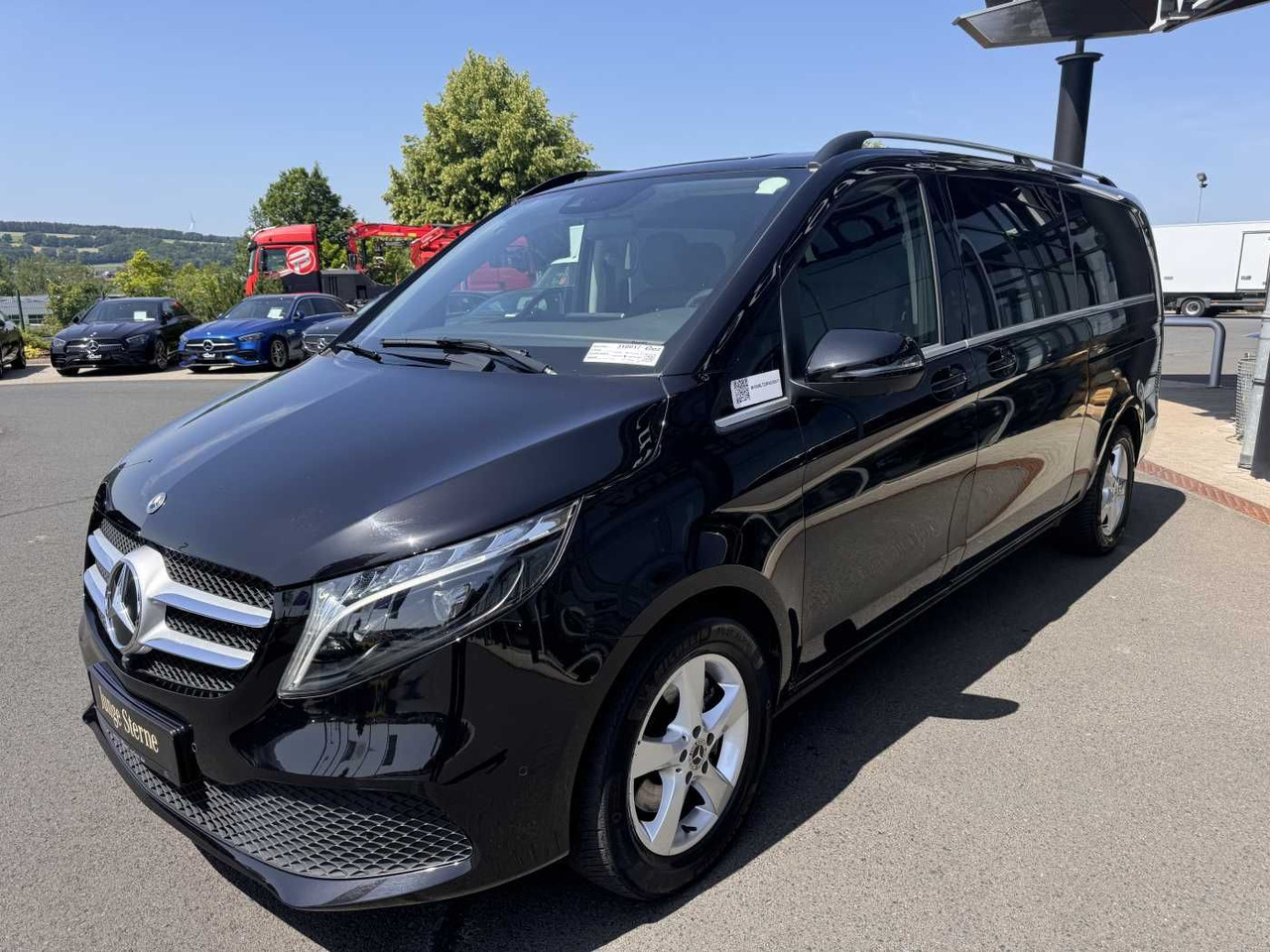 Mercedes-Benz V 300 d 4MATIC AVA 3430 AHK2,5 DISTRONIC 360 - Пассажирский фургон: фото 3 Mercedes-Benz V 300 d 4MATIC AVA 3430 AHK2,5 DISTRONIC 360 - Пассажирский фургон: фото 3