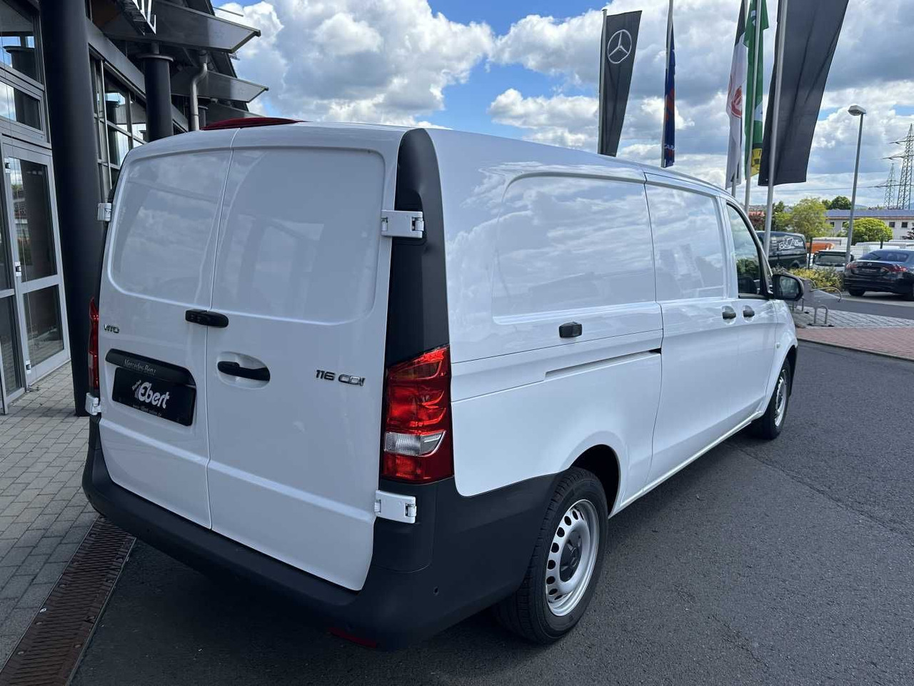 Mercedes-Benz Vito 116 CDI 3430 9G Klima Kamera Navi SHZ Tempo - Легковой фургон: фото 4 Mercedes-Benz Vito 116 CDI 3430 9G Klima Kamera Navi SHZ Tempo - Легковой фургон: фото 4
