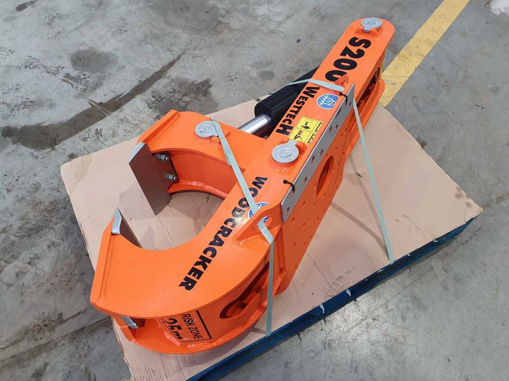 Westtech Woodcracker S200 / Wurzelstockschere Westtech Woodcracker S200 / Wurzelstockschere - Навесное оборудование для Лесозаготовительной техники: фото 5 Westtech Woodcracker S200 / Wurzelstockschere Westtech Woodcracker S200 / Wurzelstockschere - Навесное оборудование для Лесозаготовительной техники: фото 5