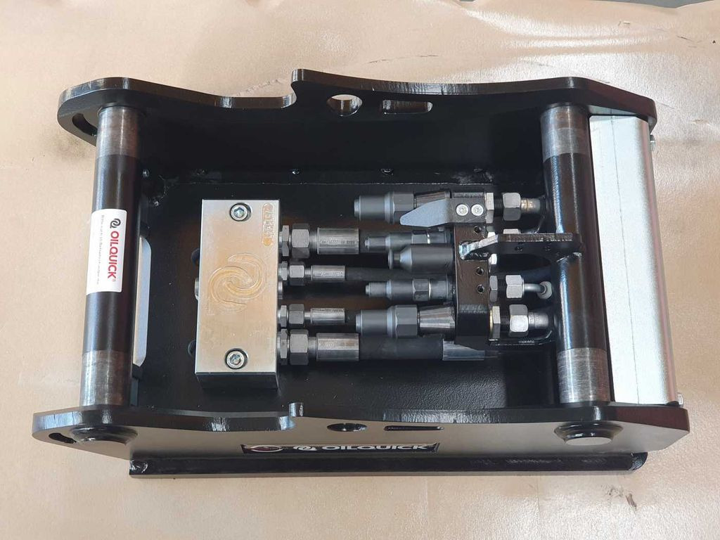 OilQuick OQ45-5 Adapterplatte für Westtech &mehr - Сцепное устройство: фото 1 OilQuick OQ45-5 Adapterplatte für Westtech &mehr - Сцепное устройство: фото 1