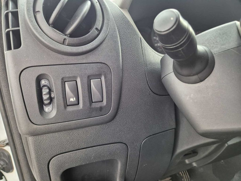 Грузовик с подъемником, Коммерческий автомобиль Renault Master 2.3 dCi / France Elevateur 121FT, 12m Renault Master 2.3 dCi / France Elevateur 121FT, 12m: фото 15 Грузовик с подъемником, Коммерческий автомобиль Renault Master 2.3 dCi / France Elevateur 121FT, 12m Renault Master 2.3 dCi / France Elevateur 121FT, 12m: фото 15