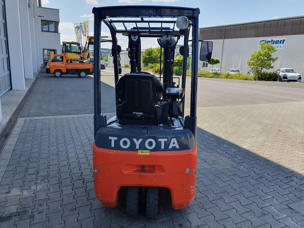 Toyota 8FBET15 / Triplex: 4.30m / nur 1.842h! / SS - Электропогрузчик: фото 4 Toyota 8FBET15 / Triplex: 4.30m / nur 1.842h! / SS - Электропогрузчик: фото 4