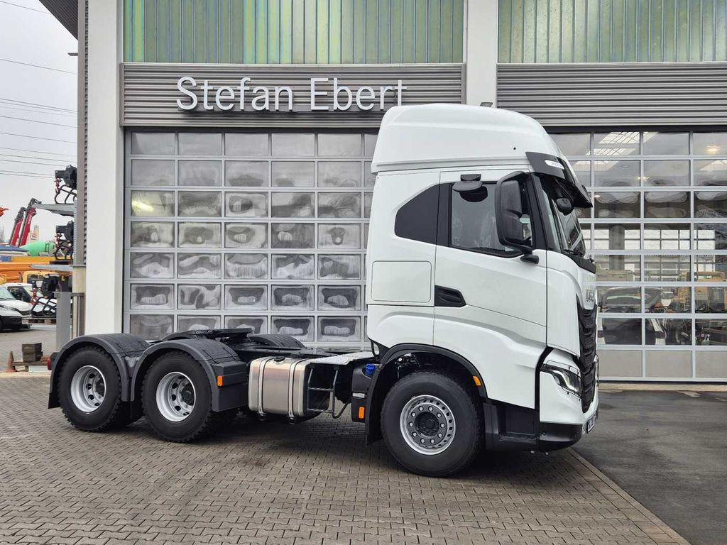Iveco X-Way AS440X57TZ/P ON+ 6x4 Intarder 2xBett Iveco X-Way AS440X57TZ/P ON+ 6x4 Intarder 2xBett - Тягач: фото 4 Iveco X-Way AS440X57TZ/P ON+ 6x4 Intarder 2xBett Iveco X-Way AS440X57TZ/P ON+ 6x4 Intarder 2xBett - Тягач: фото 4