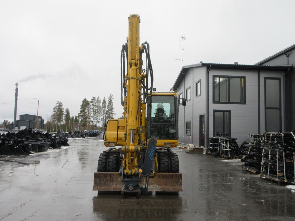Komatsu PW130-6 Pyöräalustainen kaivinkone - Колёсный экскаватор: фото 3 Komatsu PW130-6 Pyöräalustainen kaivinkone - Колёсный экскаватор: фото 3