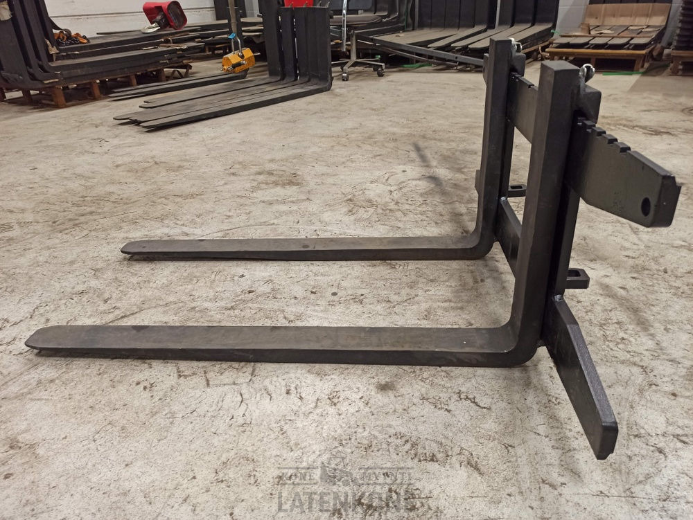 Laten Trukkipiikit 1600kg 1100mm/1000mm 2A Avant - Вилы для Строительной техники: фото 4 Laten Trukkipiikit 1600kg 1100mm/1000mm 2A Avant - Вилы для Строительной техники: фото 4