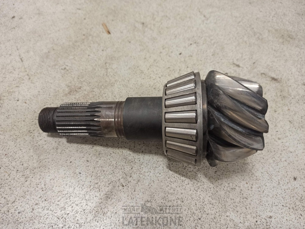 Volvo L70D Pinionakseli ja lautaspyörä / Drive gear - Трансмиссия для Строительной техники: фото 4 Volvo L70D Pinionakseli ja lautaspyörä / Drive gear - Трансмиссия для Строительной техники: фото 4