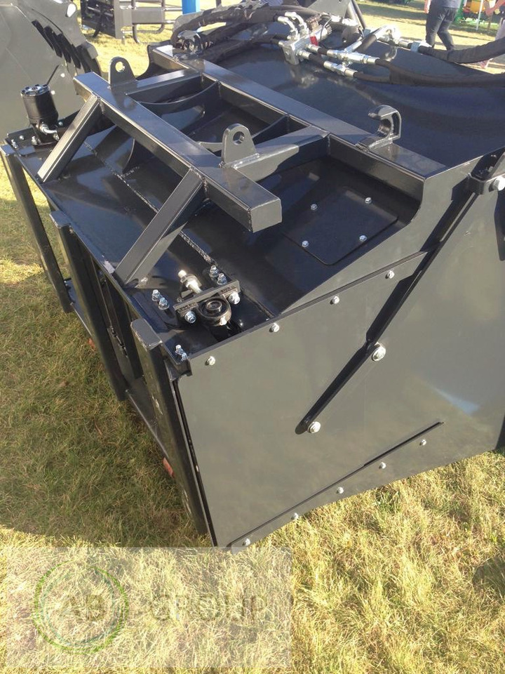 ArkMET feeding shovel with conveyor belt A605.150, 1.5 m - Инвентарь для животноводства: фото 2 ArkMET feeding shovel with conveyor belt A605.150, 1.5 m - Инвентарь для животноводства: фото 2