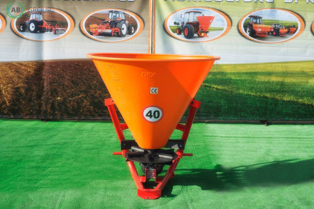 Dexwal fertilizer spreader 300 l - Разбрасыватель удобрений: фото 1 Dexwal fertilizer spreader 300 l - Разбрасыватель удобрений: фото 1