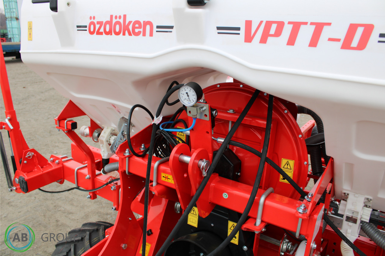 Four-row pneumatic precision seeder with depth fertilization Ozdoken VPTT - Сеялка точного высева: фото 4 Four-row pneumatic precision seeder with depth fertilization Ozdoken VPTT - Сеялка точного высева: фото 4