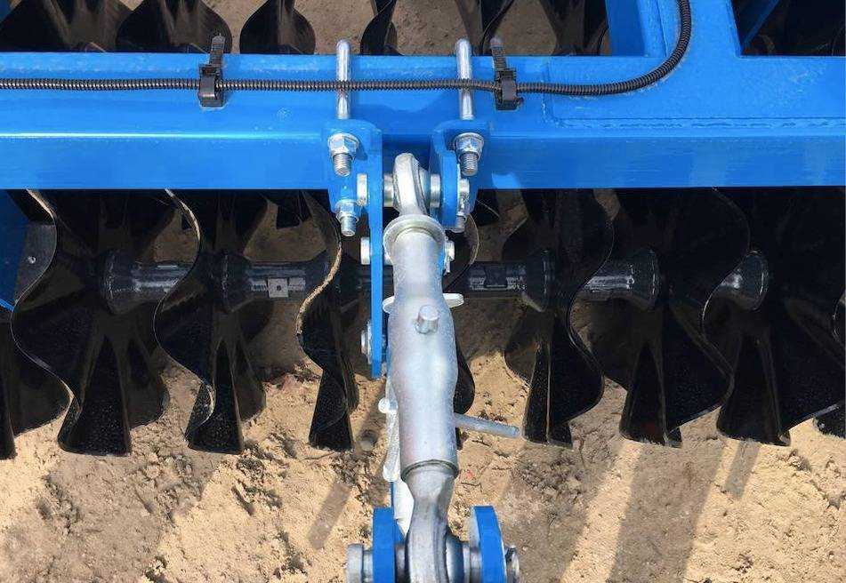 Inter-Tech front disc cultivator 3 m with flat bar drag BAP02 - Дисковая борона: фото 5 Inter-Tech front disc cultivator 3 m with flat bar drag BAP02 - Дисковая борона: фото 5
