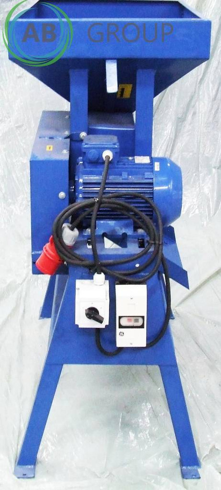 Masz-Rol grain processor T270-100/3 - Послеуборочное оборудование: фото 2 Masz-Rol grain processor T270-100/3 - Послеуборочное оборудование: фото 2