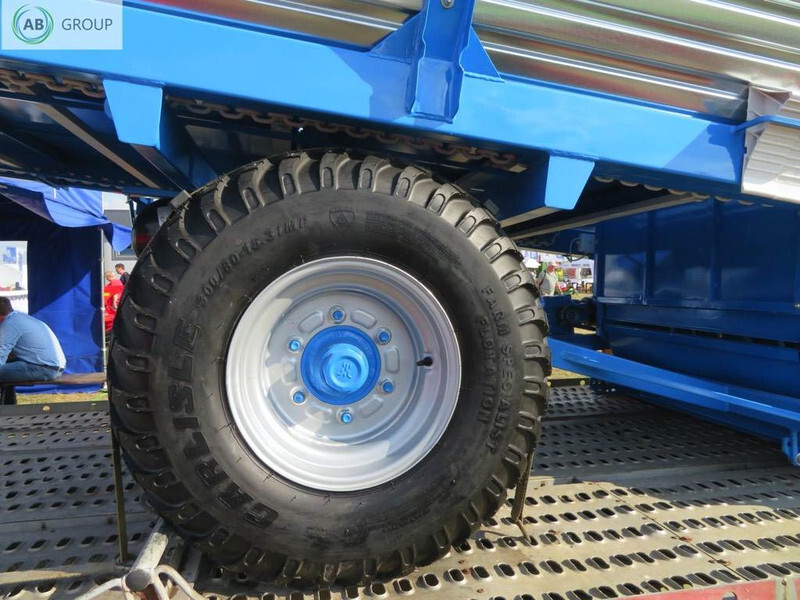 ZAMET ścinacz zielonek T635, 14,5m3 - Косилка: фото 1 ZAMET ścinacz zielonek T635, 14,5m3 - Косилка: фото 1