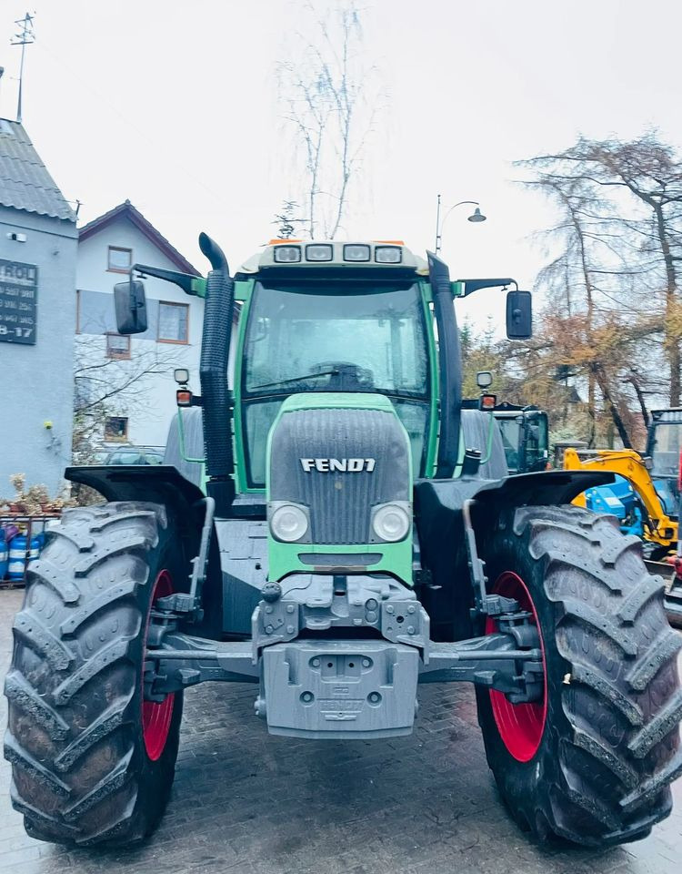 Fendt 820 - Трактор: фото 2 Fendt 820 - Трактор: фото 2