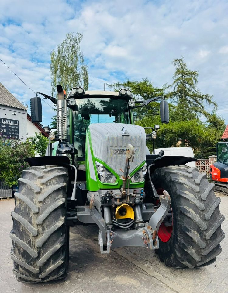 Fendt 828 Vario Profi Plus - Трактор: фото 3 Fendt 828 Vario Profi Plus - Трактор: фото 3
