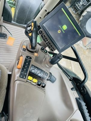 John Deere 6250R - Трактор: фото 3 John Deere 6250R - Трактор: фото 3