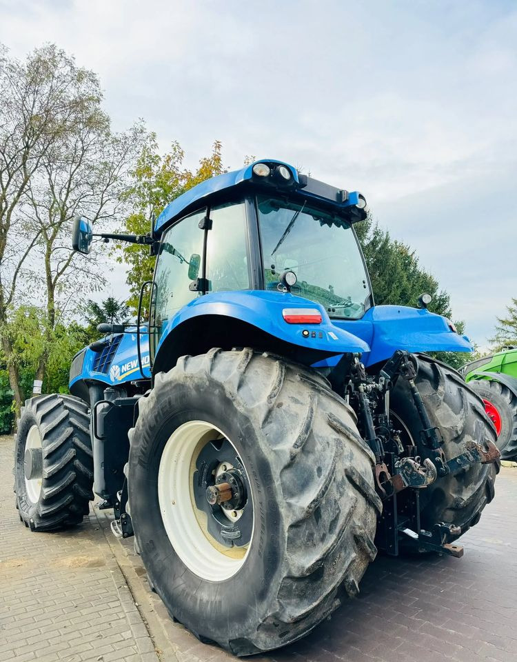 New Holland T8.390 - Трактор: фото 4 New Holland T8.390 - Трактор: фото 4