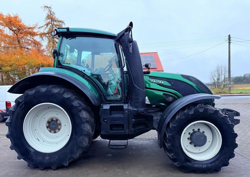 Valtra T174 Versu - Трактор: фото 3 Valtra T174 Versu - Трактор: фото 3