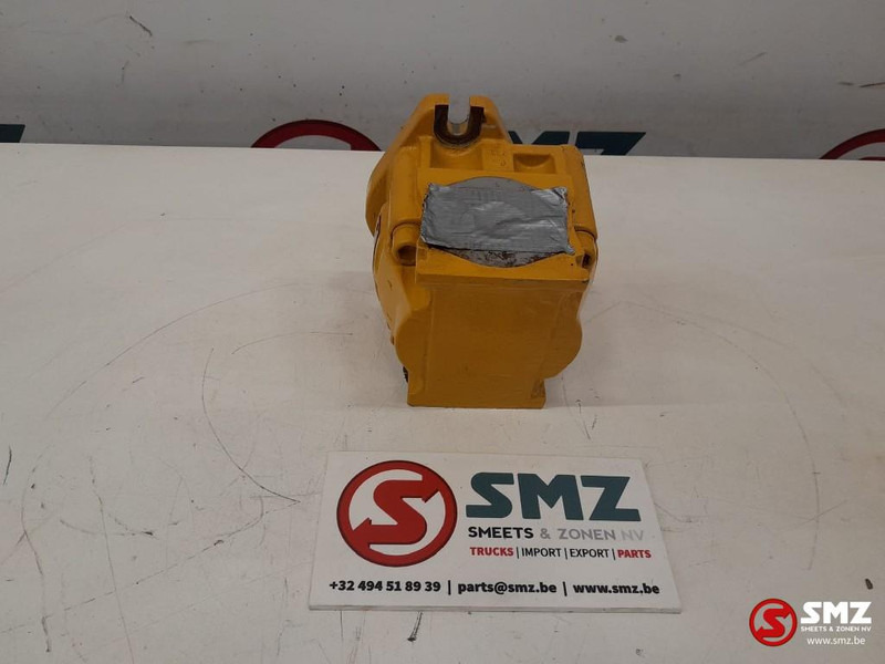 Caterpillar Auxiliary gear pump Caterpillar - Гидравлический насос для Погрузочно-разгрузочной техники: фото 4 Caterpillar Auxiliary gear pump Caterpillar - Гидравлический насос для Погрузочно-разгрузочной техники: фото 4