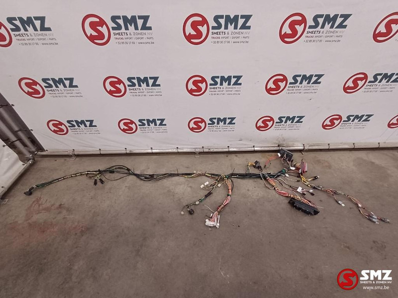 Caterpillar Cabin wire harness Caterpillar - Кабели/ Провода для Грузовиков: фото 1 Caterpillar Cabin wire harness Caterpillar - Кабели/ Провода для Грузовиков: фото 1