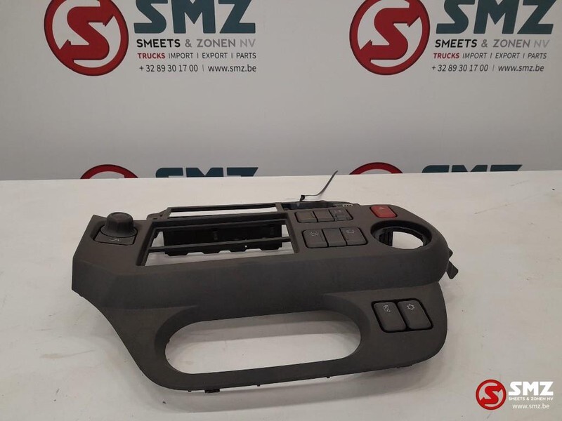 DAF Occ dashbord DAF XF 1951837 - Кабина и интерьер для Грузовиков: фото 1 DAF Occ dashbord DAF XF 1951837 - Кабина и интерьер для Грузовиков: фото 1
