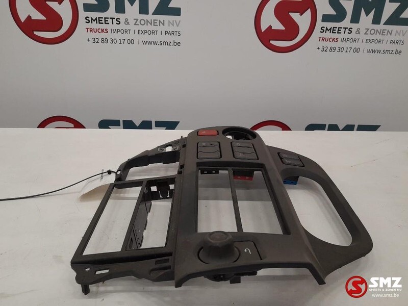 DAF Occ dashbord DAF XF 1951837 - Кабина и интерьер для Грузовиков: фото 3 DAF Occ dashbord DAF XF 1951837 - Кабина и интерьер для Грузовиков: фото 3