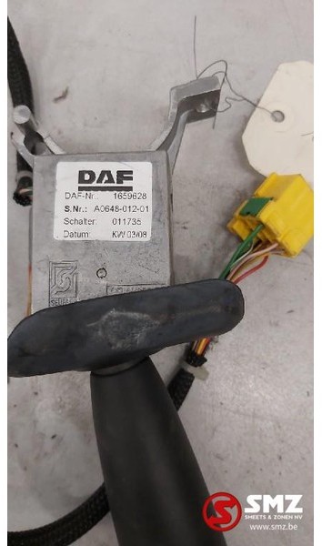 DAF Occ stuurkolomschakelaar (cruise control,retarder) - Подрулевой переключатель для Грузовиков: фото 3 DAF Occ stuurkolomschakelaar (cruise control,retarder) - Подрулевой переключатель для Грузовиков: фото 3