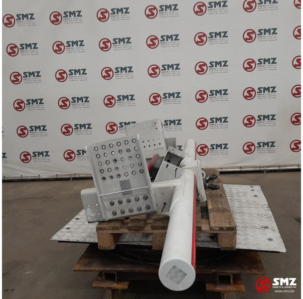 Iveco Occ achterbumper Iveco - Рама/ Шасси для Грузовиков: фото 4 Iveco Occ achterbumper Iveco - Рама/ Шасси для Грузовиков: фото 4