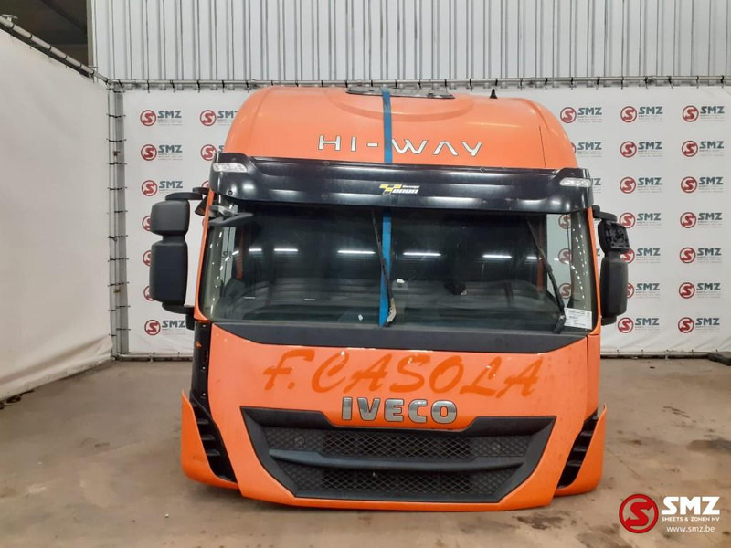 Iveco Occ cabine compleet Iveco Stralis HI Way euro 6 - Кабина и интерьер для Грузовиков: фото 1 Iveco Occ cabine compleet Iveco Stralis HI Way euro 6 - Кабина и интерьер для Грузовиков: фото 1