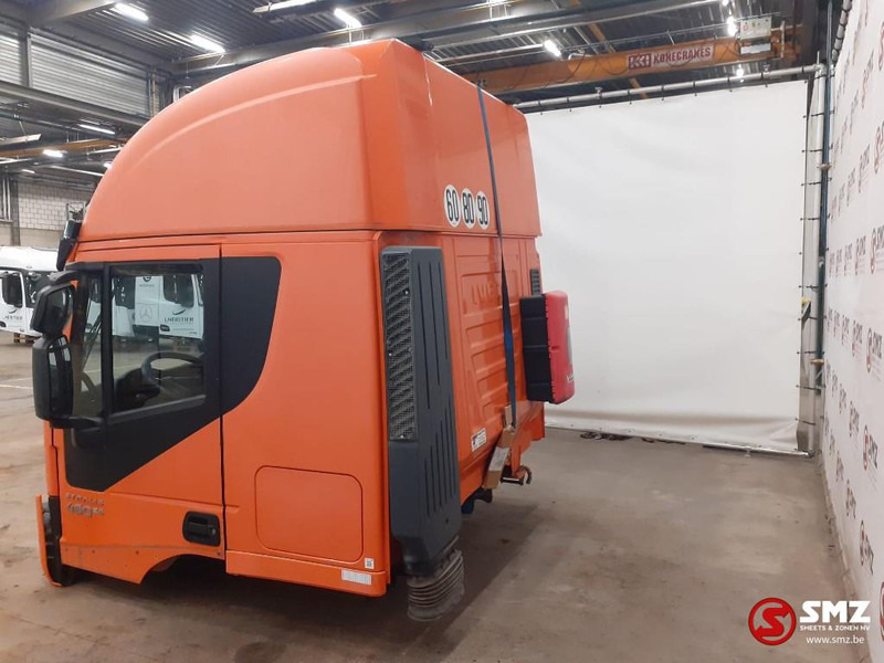 Iveco Occ cabine compleet Iveco Stralis HI Way euro 6 - Кабина и интерьер для Грузовиков: фото 5 Iveco Occ cabine compleet Iveco Stralis HI Way euro 6 - Кабина и интерьер для Грузовиков: фото 5