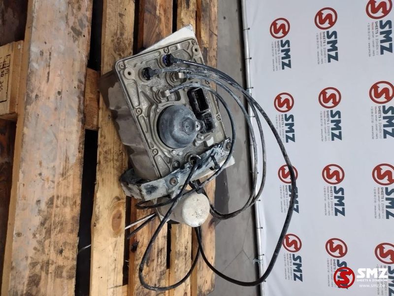 MAN Occ AdBlue module MAN TGS Bosch Denoxtronic 003852 - Подготовка топлива для Грузовиков: фото 3 MAN Occ AdBlue module MAN TGS Bosch Denoxtronic 003852 - Подготовка топлива для Грузовиков: фото 3